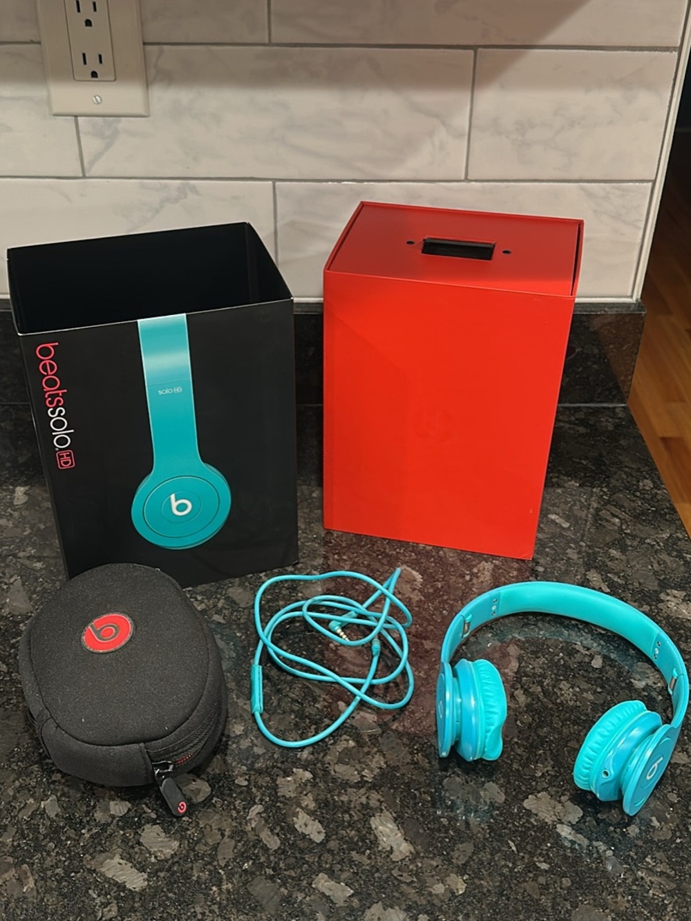 Solo HD On-Ear Headphones - Turquoise